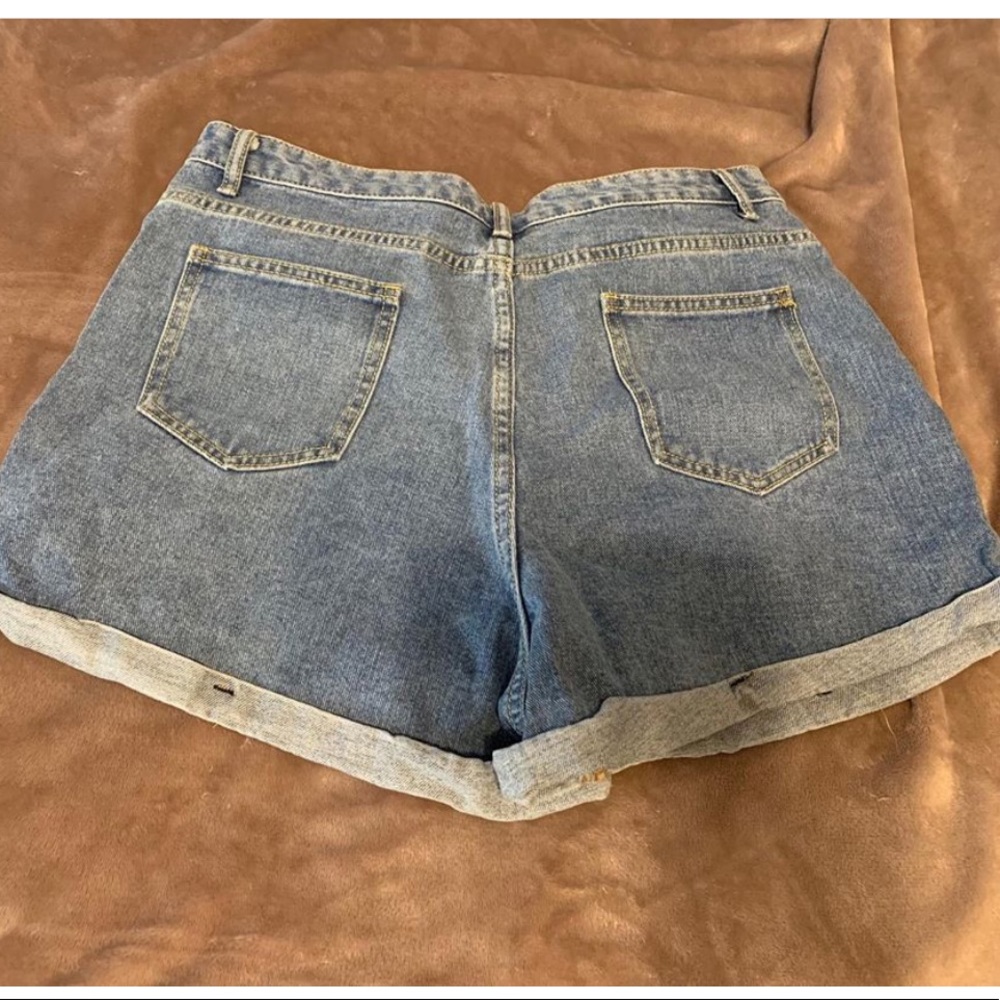 high waisted shorts